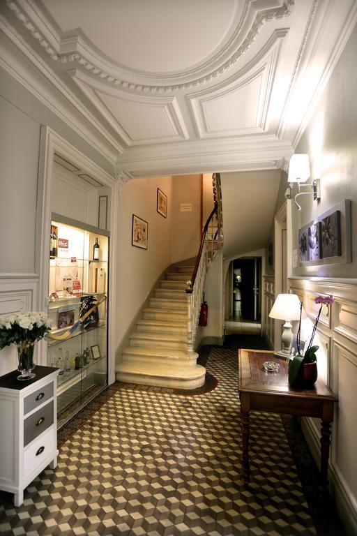 Hotel Henri IV Coutras ภายนอก รูปภาพ